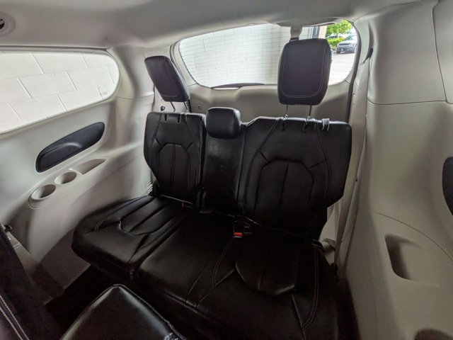 Used 2023 Chrysler Pacifica - photo 27