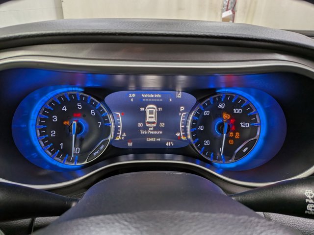 Used 2023 Chrysler Pacifica - photo 19