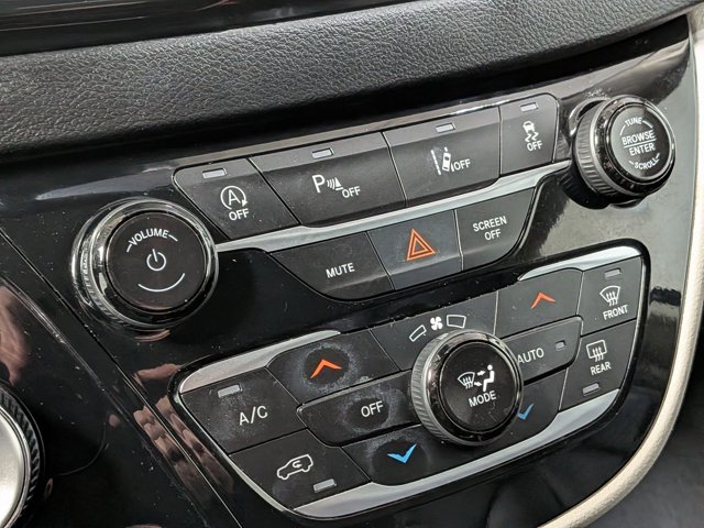 Used 2023 Chrysler Pacifica - photo 23