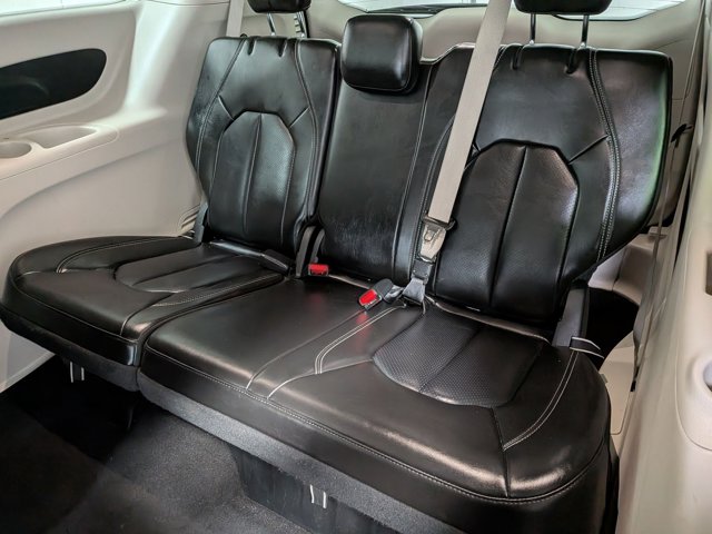 Used 2023 Chrysler Pacifica - photo 27