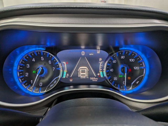 Used 2023 Chrysler Pacifica - photo 19