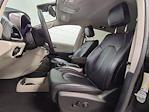Used 2024 Chrysler Pacifica Select Minivan for sale #RR134614W - photo 14