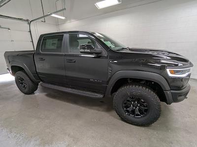 Used 2025 Ram 1500 - photo 1