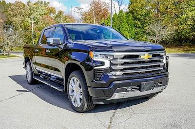 2025 Chevrolet Silverado 1500 Crew Cab 4WD, Pickup for sale #G57228 - photo 1