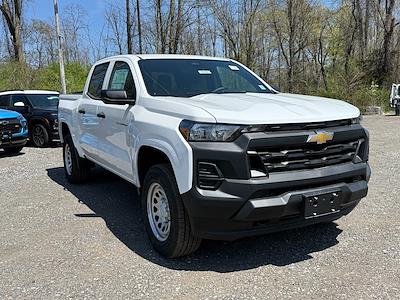 New 2025 Chevrolet Colorado Work Truck Crew Cab 4x4 Pickup for sale #B51050 - photo 1