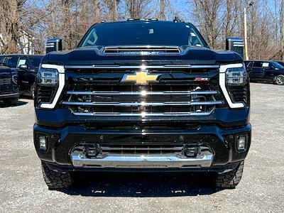 Used 2025 Chevrolet Silverado 2500 - photo 1