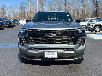 Used 2023 Chevrolet Colorado - photo 1