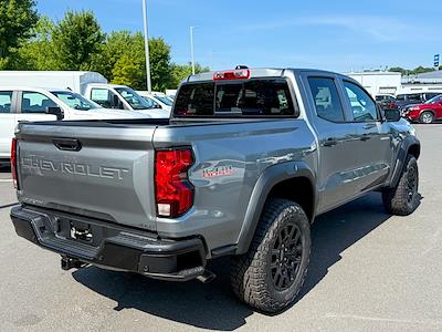 2025 Chevrolet Colorado Crew Cab 4x4 Pickup for sale #G58268 - photo 2