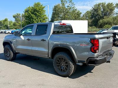 2025 Chevrolet Colorado Crew Cab 4x4 Pickup for sale #G58268 - photo 2
