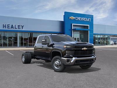 2025 Chevrolet Silverado 3500 Crew Cab DRW 4x4 Cab Chassis for sale #G58334 - photo 1