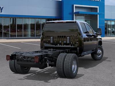 2025 Chevrolet Silverado 3500 Crew Cab DRW 4x4 Cab Chassis for sale #G58334 - photo 2
