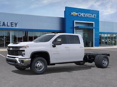 2025 Chevrolet Silverado 3500 Crew Cab DRW 4x4 Cab Chassis for sale #G58437 - photo 2