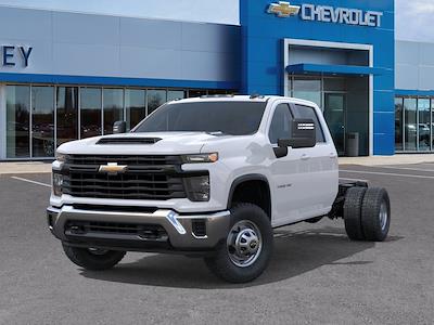 New 2025 Chevrolet Silverado 3500 - photo 1