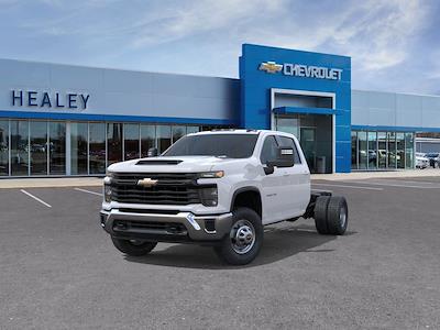 New 2025 Chevrolet Silverado 3500 - photo 1