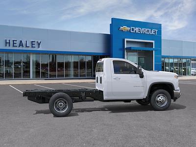 New 2026 Chevrolet Silverado 3500 - photo 1