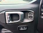 2020 Jeep Gladiator Crew Cab 4x4 Pickup for sale #GU8003A - photo 18