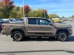 2022 Nissan Frontier Crew Cab 4x4 Pickup for sale #GU8335A - photo 8