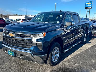 Used 2022 Chevrolet Silverado 1500 LT Crew Cab for sale #GU8747A - photo 1