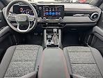 2025 Chevrolet Colorado Crew Cab 4x4 Pickup for sale #250631 - photo 11