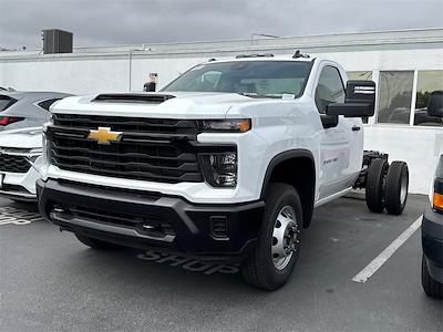 2025 Chevrolet Silverado 3500 Regular Cab 4x2 Cab Chassis for sale #250886 - photo 2