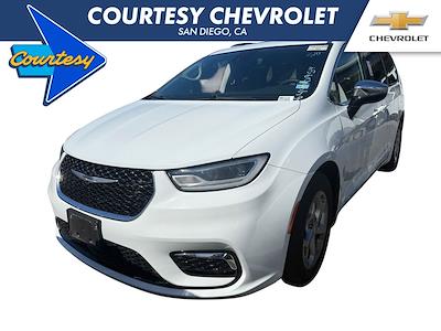 2023 Chrysler Pacifica FWD Minivan for sale #MMD14115 - photo 1