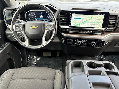 Used 2025 Chevrolet Silverado 2500 - photo 1