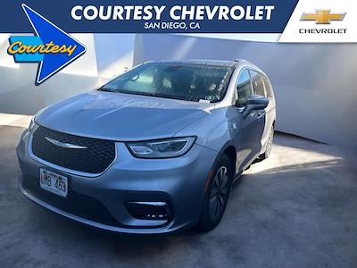 Used 2021 Chrysler Pacifica - photo 1