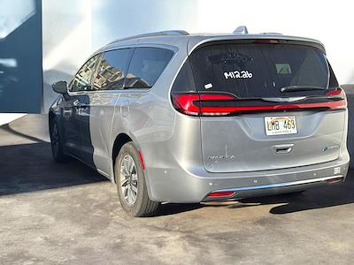 Used 2021 Chrysler Pacifica - photo 1