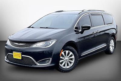 Used 2019 Chrysler Pacifica - photo 1