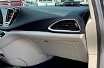 2021 Chrysler Pacifica Hybrid Touring L FWD for sale #MR581304 - photo 16