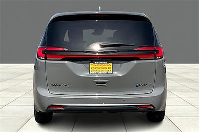 2022 Chrysler Pacifica Hybrid Touring L FWD for sale #NR180061 - photo 2