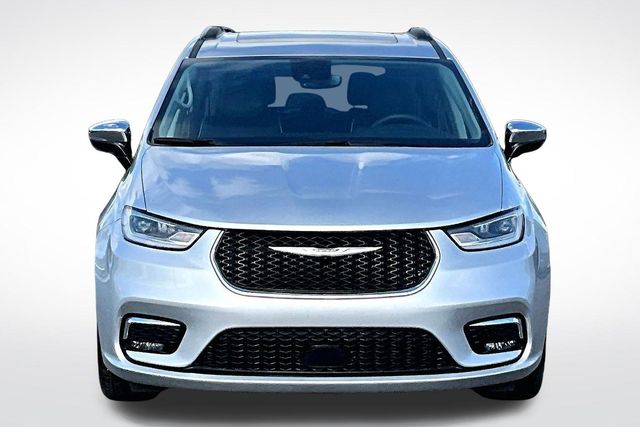 Used 2023 Chrysler Pacifica - photo 5
