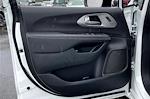 2023 Chrysler Pacifica Hybrid Limited FWD for sale #PR618657 - photo 24