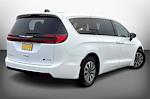 Used 2024 Chrysler Pacifica Select Minivan for sale #RR115083 - photo 2