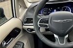 Used 2024 Chrysler Pacifica Select Minivan for sale #RR115083 - photo 18