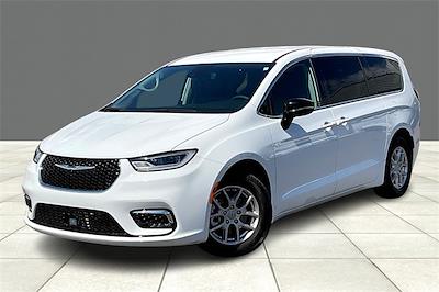 2024 Chrysler Pacifica Touring L FWD for sale #RR149022 - photo 1
