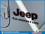 2021 Jeep Gladiator Crew Cab 4x4 Pickup for sale #50939AA - photo 7
