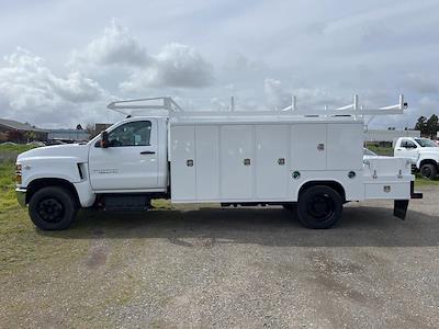 2023 Chevrolet Silverado 5500 Regular Cab DRW RWD, Harbor ComboMaster Combo Body for sale #CF14603 - photo 2