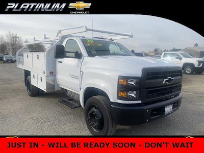 Used 2020 Chevrolet Silverado 5500 Work Truck Regular Cab 4x2 Contractor Truck for sale #P6445 - photo 1
