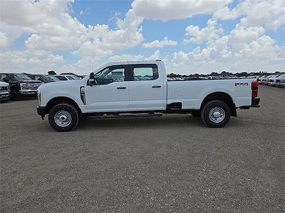New 2025 Ford F-250 Lariat Crew Cab 4x4 Pickup for sale #1507797 - photo 2