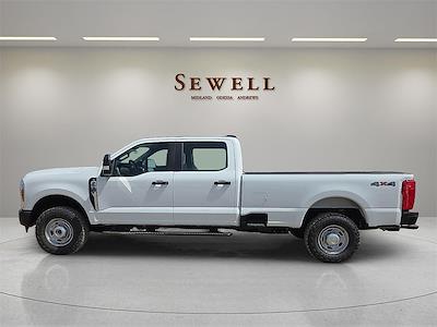 New 2025 Ford F-250 XL Crew Cab 4WD Pickup for sale #1507982 - photo 2