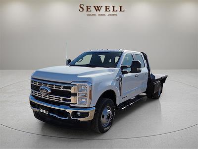 2025 Ford F-350 Crew Cab DRW 4WD Cab Chassis for sale #1510454 - photo 1