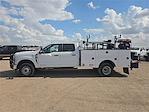 2025 Ford F-350 Crew Cab DRW 4WD Cab Chassis for sale #1515354 - photo 2