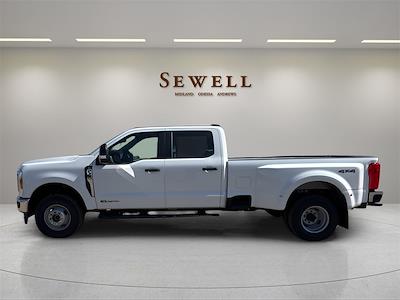 2025 Ford F-350 Crew Cab DRW 4x4 Pickup for sale #1548346 - photo 2