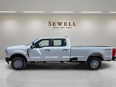 New 2025 Ford F-250 XL Crew Cab 4WD Pickup for sale #1548713 - photo 2