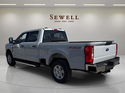 2025 Ford F-250 Crew Cab 4x4 Pickup for sale #1551405 - photo 2