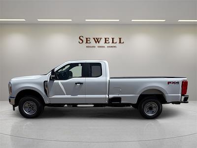 New 2025 Ford F-250 XLT Super Cab 4x4 Pickup for sale #1558263 - photo 2