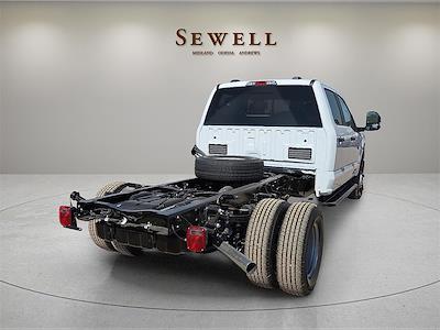 New 2025 Ford F-350 XL Crew Cab 4WD Cab Chassis for sale #1576375 - photo 2