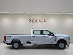 New 2025 Ford F-250 XL Crew Cab 4WD Pickup for sale #1577878 - photo 5