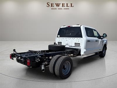 2025 Ford F-350 Crew Cab DRW 4x4 Cab Chassis for sale #1579239 - photo 2